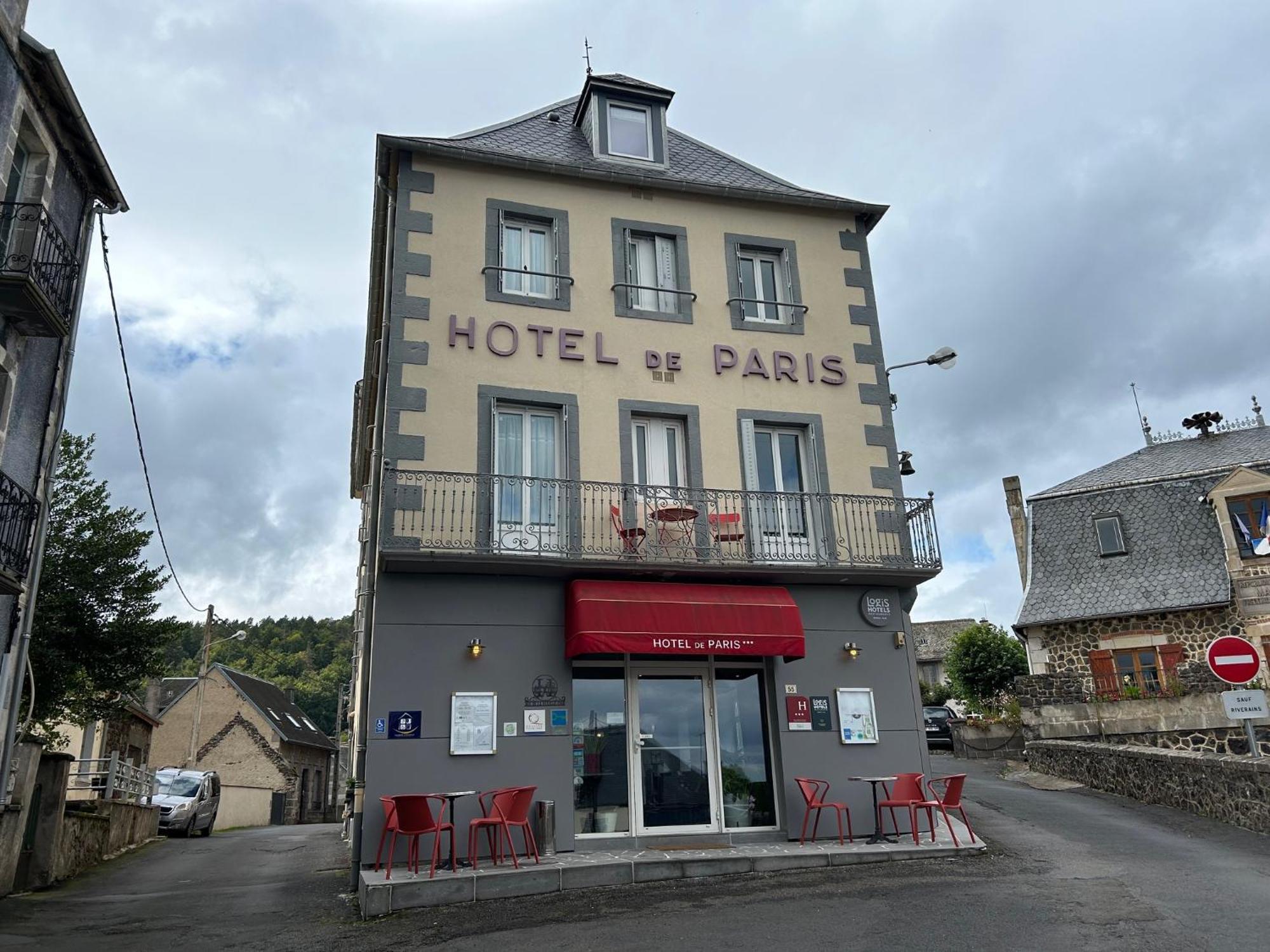 Logis Hotel De Paris Murol Exterior foto
